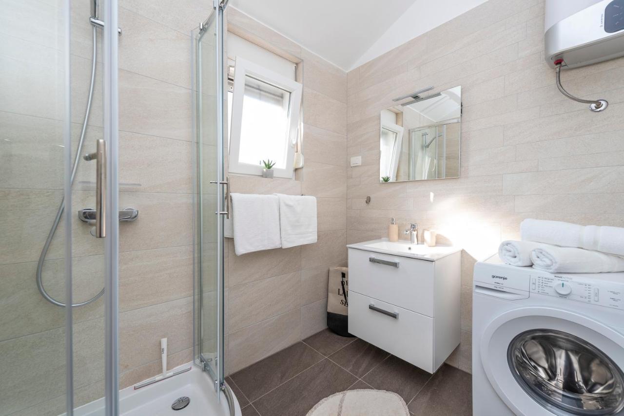 Luxury Apartments - La Vir 5& 6 外观 照片