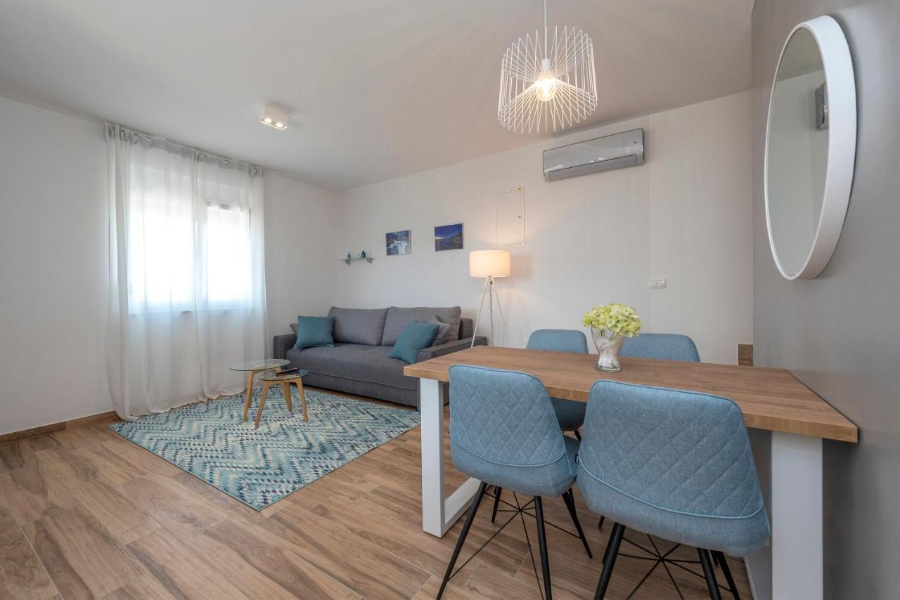 Luxury Apartments - La Vir 5& 6 外观 照片