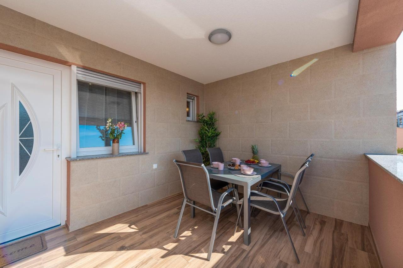 Luxury Apartments - La Vir 5& 6 外观 照片