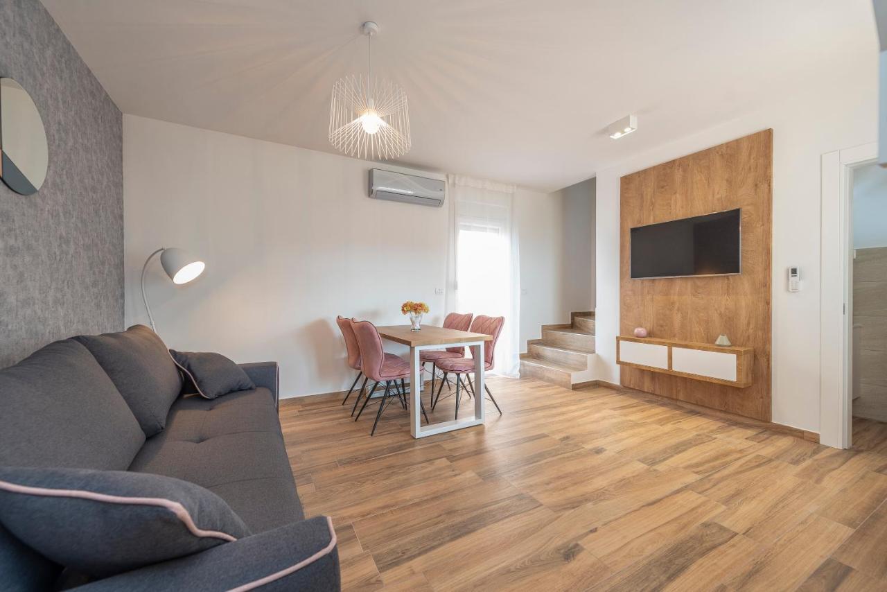 Luxury Apartments - La Vir 5& 6 外观 照片