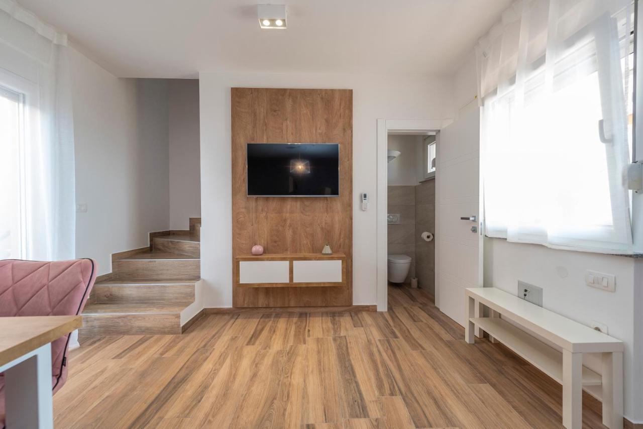 Luxury Apartments - La Vir 5& 6 外观 照片