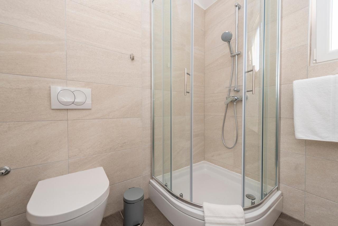 Luxury Apartments - La Vir 5& 6 外观 照片
