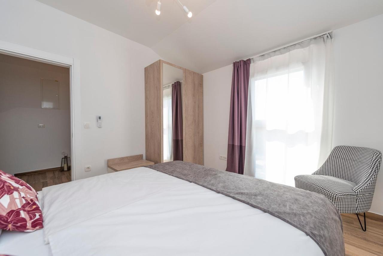 Luxury Apartments - La Vir 5& 6 外观 照片